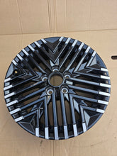 Load image into Gallery viewer, 1x Alufelge 17 Zoll 6.0" 5x114.3 45ET Citroën II Leaf Rim Wheel FEL4832851130sz