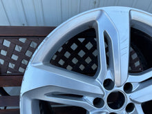 Laden Sie das Bild in den Galerie-Viewer, 1x Alufelge 21 Zoll 9.0" 5x112 46ET Glanz Silber 4G0601025DA Audi A6 C7 FEL1281358543bp