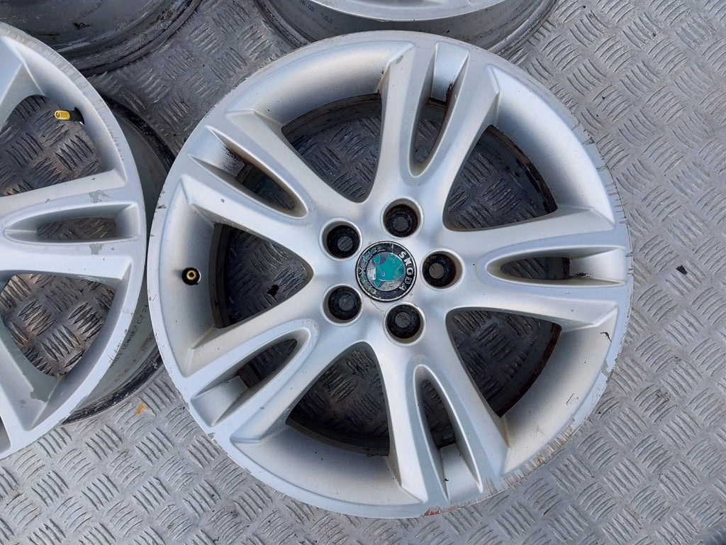 4x Alufelge 16 Zoll 6.5" 5x100 43ET 5J0601025B Skoda Fabia Ii Rim Wheel FEL7824952339ds