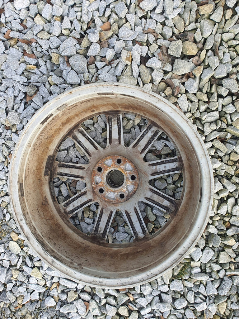 1x Alufelge 18 Zoll 8.0" 5x112 43ET 4D0601025AH Audi A4 B7 B6 Rim Wheel