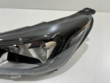Laden Sie das Bild in den Galerie-Viewer, Frontscheinwerfer Ford Focus JX7B-13W030-CE Links Scheinwerfer Headlight SCH5735041443rc