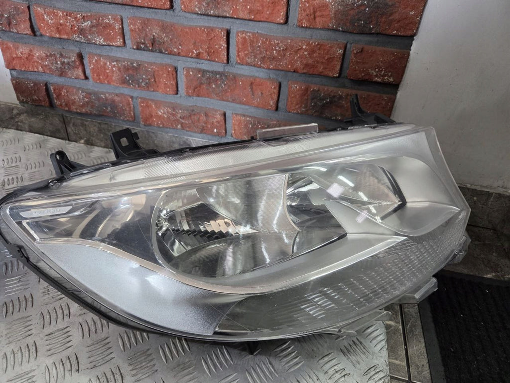 Frontscheinwerfer Mercedes-Benz Sprinter A9109060100 Ein Satz Headlight SCH7423043753yg