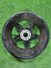 Load image into Gallery viewer, 1x Alufelge 19 Zoll A177401070 Mercedes-Benz W177 Rim Wheel FEL2175340977vt