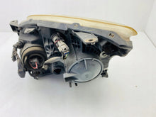 Laden Sie das Bild in den Galerie-Viewer, Frontscheinwerfer Toyota Avensis 9922680008 Rechts Scheinwerfer Headlight SCH6915895223eq