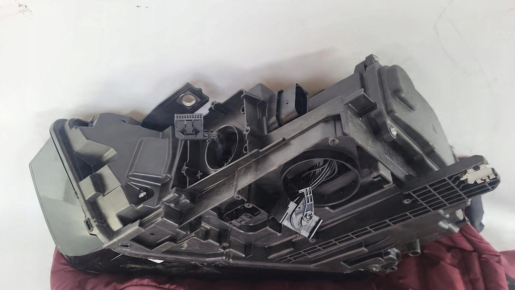 Frontscheinwerfer Audi Q3 8U0941774 Rechts Scheinwerfer Headlight