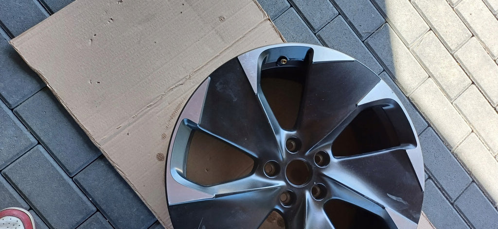 1x Alufelge 19 Zoll 7.5" 5x112 50ET 10E601025L Seat I Rim Wheel FEL7247317279gy