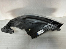 Laden Sie das Bild in den Galerie-Viewer, Frontscheinwerfer Opel Corsa F 9851263780 Full LED Links Scheinwerfer Headlight SCH1625595370zu
