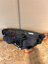 Laden Sie das Bild in den Galerie-Viewer, Frontscheinwerfer Seat Ateca 576941031B Full LED Ein Stück (Rechts oder Links)