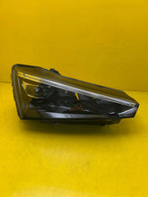 Load image into Gallery viewer, Frontscheinwerfer Skoda Scala 657941016A LED Rechts Scheinwerfer Headlight SCH1791558291cl