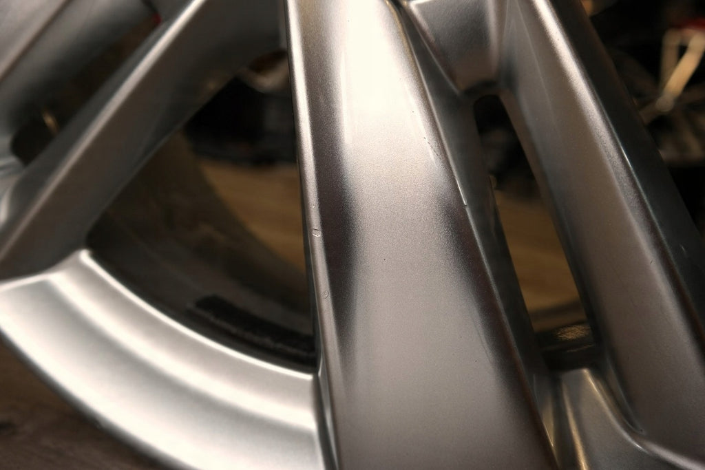 1x Alufelge 17 Zoll 7.0" 5x105 42ET Glanz Silber YP00064180 Opel Mokka Rim Wheel