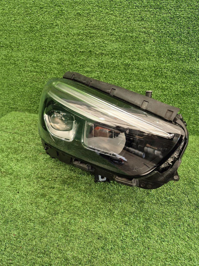 Frontscheinwerfer Mercedes-Benz W247 A2479065803 LED Rechts Headlight SCH2959629635yx