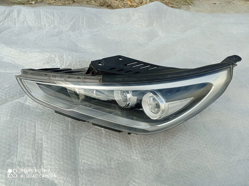 Frontscheinwerfer Hyundai I30 III G4921-21050 Links Scheinwerfer Headlight