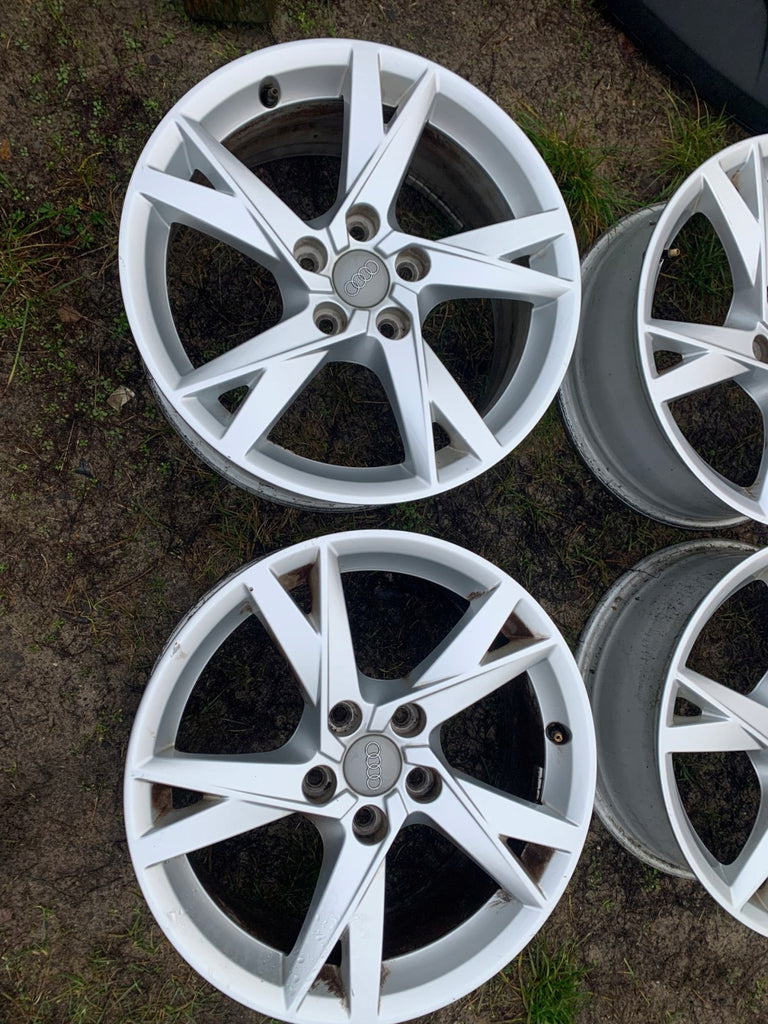 4x Alufelge 17 Zoll 7.0" 5x112 43ET 8U0601025AM Audi A3 Q3 Rim Wheel FEL9852568866rz