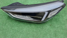 Load image into Gallery viewer, Frontscheinwerfer Hyundai Tucson 92101D7700 LED Links Scheinwerfer Headlight