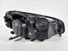 Load image into Gallery viewer, Frontscheinwerfer Ford C-Max C Max 7M51-13D155-AD Xenon Links Headlight SCH3861079284ay