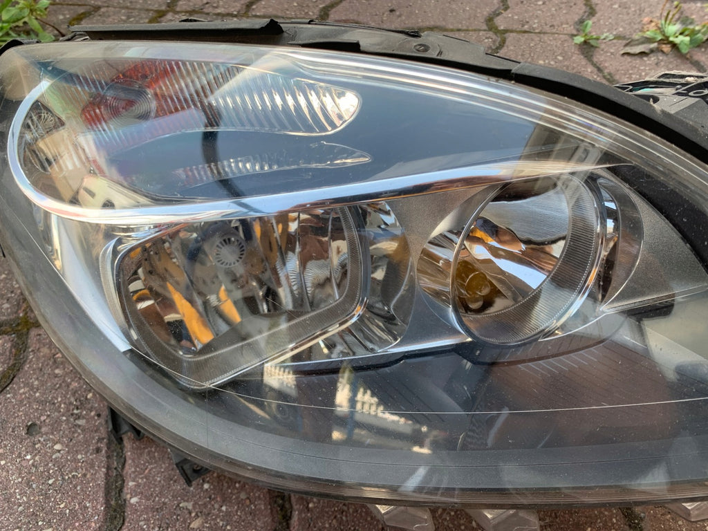 Frontscheinwerfer Mercedes-Benz W246 A2468200261 Rechts Scheinwerfer Headlight