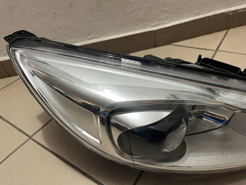 Frontscheinwerfer Ford Focus F1EB-13D154 Rechts Scheinwerfer Headlight