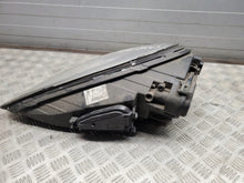 Laden Sie das Bild in den Galerie-Viewer, Frontscheinwerfer Porsche Cayenne 7P5941032AN Rechts Scheinwerfer Headlight SCH3109684043zg