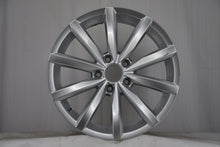 Load image into Gallery viewer, 1x Alufelge 17 Zoll 7.0" 5x112 43ET Glanz Silber 5N0601025AN VW Tiguan Rim Wheel FEL4251244489gx