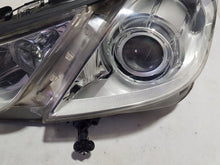 Load image into Gallery viewer, Frontscheinwerfer Mercedes-Benz C207 A2078200159 Xenon Rechts oder Links SCH6470492488jz