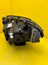 Laden Sie das Bild in den Galerie-Viewer, Frontscheinwerfer Mercedes-Benz W247 A2479067801 LED Rechts Headlight SCH4268308973ra
