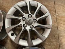 Laden Sie das Bild in den Galerie-Viewer, 4x Alufelge 16 Zoll 6.5" 5x112 46ET Glanz Silber Audi Rim Wheel FEL4195291333xx