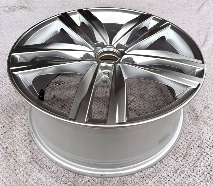 1x Alufelge 18 Zoll 7.5" 5x112 51ET Glanz Silber 5G0601025DH VW Golf I Rim Wheel FEL4428785038qr