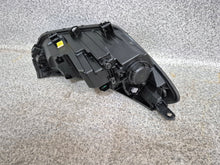 Laden Sie das Bild in den Galerie-Viewer, Frontscheinwerfer Hyundai Tucson 92101-D7700 92101-D77XX Full LED Links SCH6078757990qn