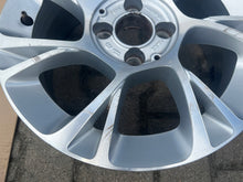 Laden Sie das Bild in den Galerie-Viewer, 1x Alufelge 15 Zoll 6.0&quot; 4x98 52007131-422 Fiat Rim Wheel