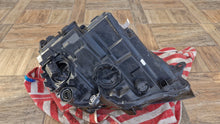 Load image into Gallery viewer, Frontscheinwerfer VW Multivan Caravelle 7L1941035D LED Links Headlight SCH6294002012vx