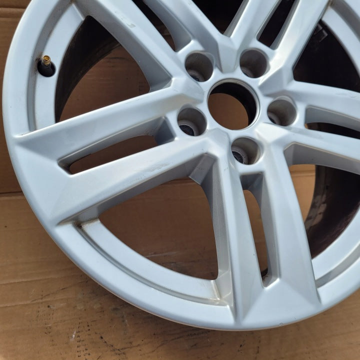 1x Alufelge 17 Zoll 7.0" 5x112 8W0601025P Audi A4 B9 Rim Wheel FEL7501615053gi