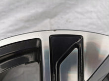 Laden Sie das Bild in den Galerie-Viewer, 1x Alufelge 19 Zoll 8.5&quot; 5x112 40ET 8W0601025EM Audi A4 Rim Wheel