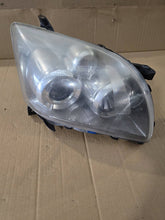 Laden Sie das Bild in den Galerie-Viewer, Frontscheinwerfer Toyota Avensis Rechts Scheinwerfer Headlight SCH1725624697xx