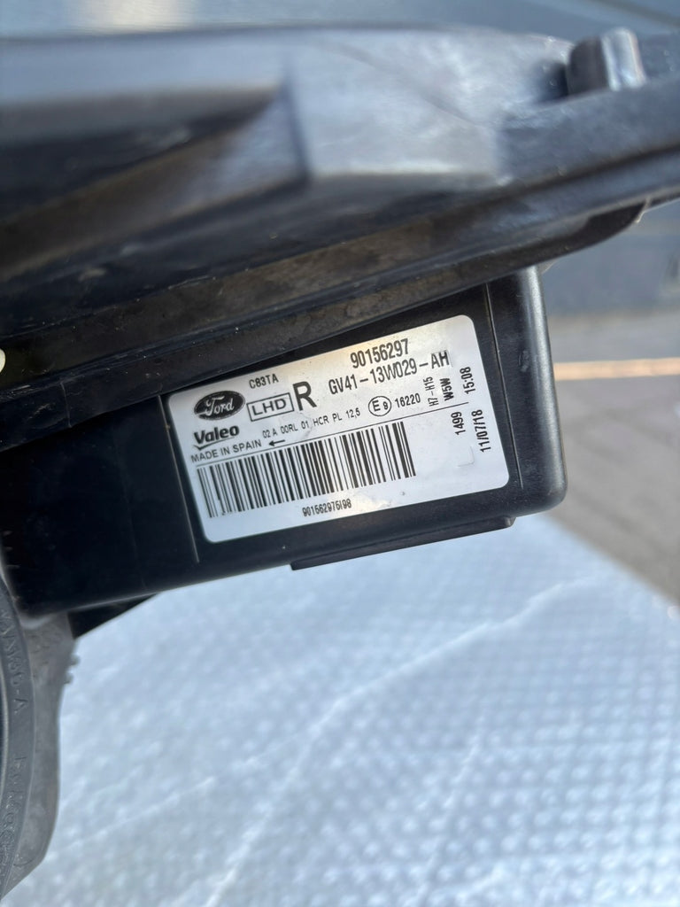 Frontscheinwerfer Ford Kuga GV41-13W029-AH Rechts Scheinwerfer Headlight SCH2466714800lz