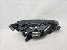 Laden Sie das Bild in den Galerie-Viewer, Frontscheinwerfer Skoda Superb III 3V1941015D Links Scheinwerfer Headlight