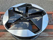 Laden Sie das Bild in den Galerie-Viewer, 1x Alufelge 20 Zoll 7.5" 5x112 44ET 10A601025B VW Rim Wheel FEL9624306422xs