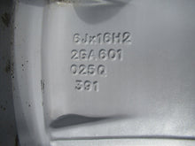 Load image into Gallery viewer, 1x Alufelge 16 Zoll 6.0" 5x112 43ET Glanz Silber 2GA601025 VW T-Roc Rim Wheel FEL9352292552wq