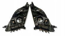 Laden Sie das Bild in den Galerie-Viewer, Frontscheinwerfer Toyota Prius 8111047140 Ein Satz Scheinwerfer Headlight SCH3615491224uu