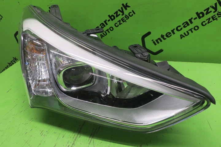 Frontscheinwerfer Hyundai Santa Fe 92102-2W Xenon Rechts Scheinwerfer Headlight