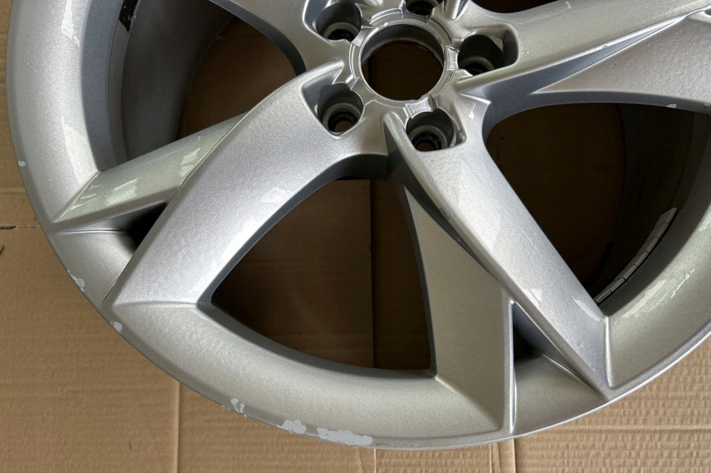 1x Alufelge 19 Zoll 8.5" 5x112 32ET Glanz Silber 8T0601025F Audi A4 B8 Rim Wheel FEL7863124123jm