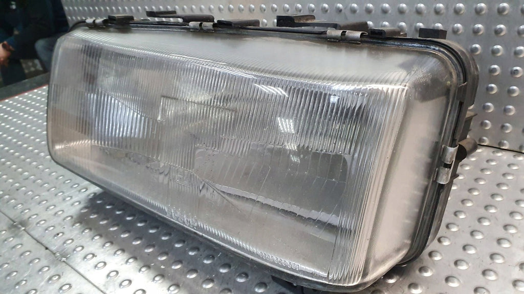 Frontscheinwerfer Audi 200 AWU19991 Links Scheinwerfer Headlight SCH1110233913ma