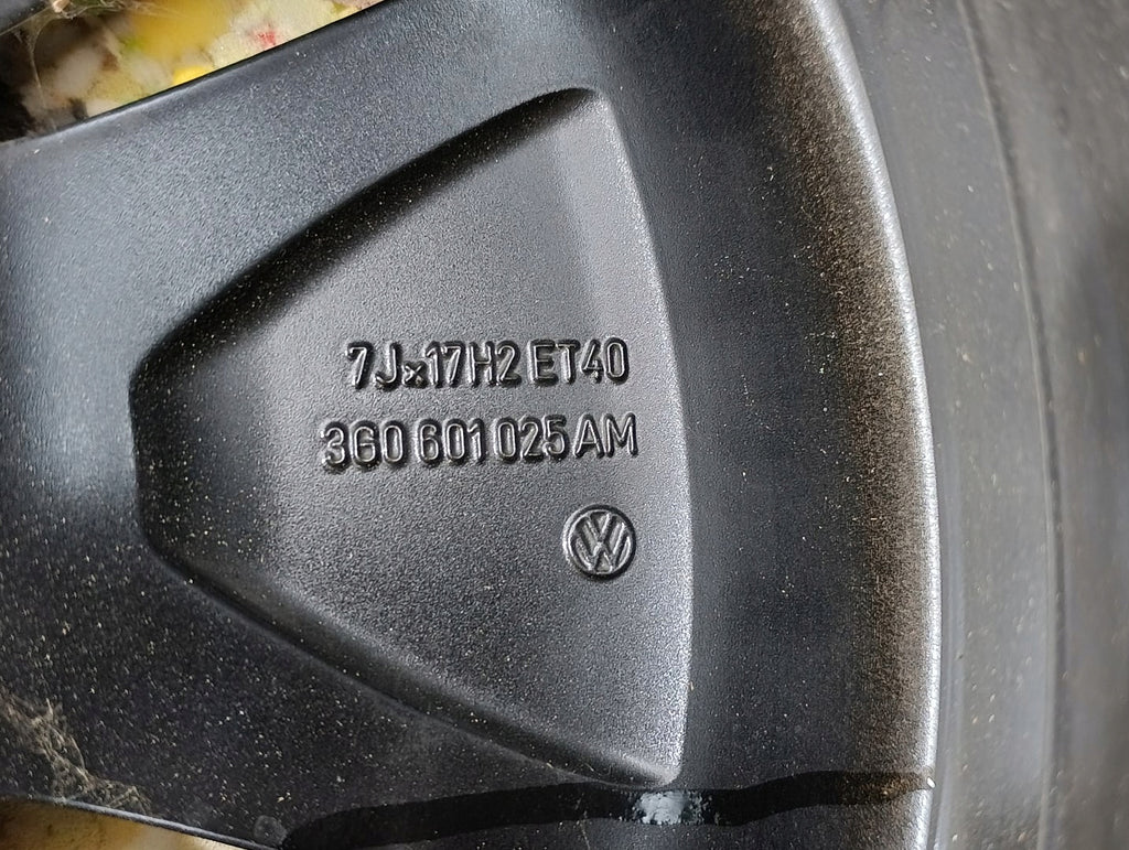 1x Alufelge 17 Zoll 7.0" 5x112 40ET Glanz Silber 3G0601025AM VW Passat Rim Wheel FEL5305464681cn
