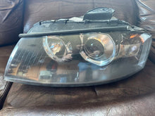 Load image into Gallery viewer, Frontscheinwerfer Audi A3 8P0941029M Xenon Links Scheinwerfer Headlight