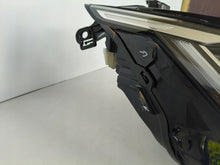 Load image into Gallery viewer, Frontscheinwerfer VW Golf VIII 5H1941006A LED Rechts Scheinwerfer Headlight SCH6489227572lc