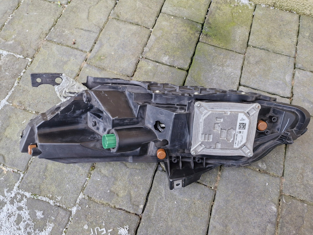 Frontscheinwerfer Jeep Cherokee 76980-7589690 Rechts Scheinwerfer Headlight SCH1794250920gu