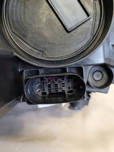 Laden Sie das Bild in den Galerie-Viewer, Frontscheinwerfer Mercedes-Benz W206 A2069068003 LED Rechts Headlight SCH1415079714ev