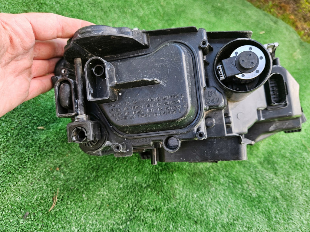 Frontscheinwerfer VW Polo 2G1941035H Halogen Links Scheinwerfer Headlight