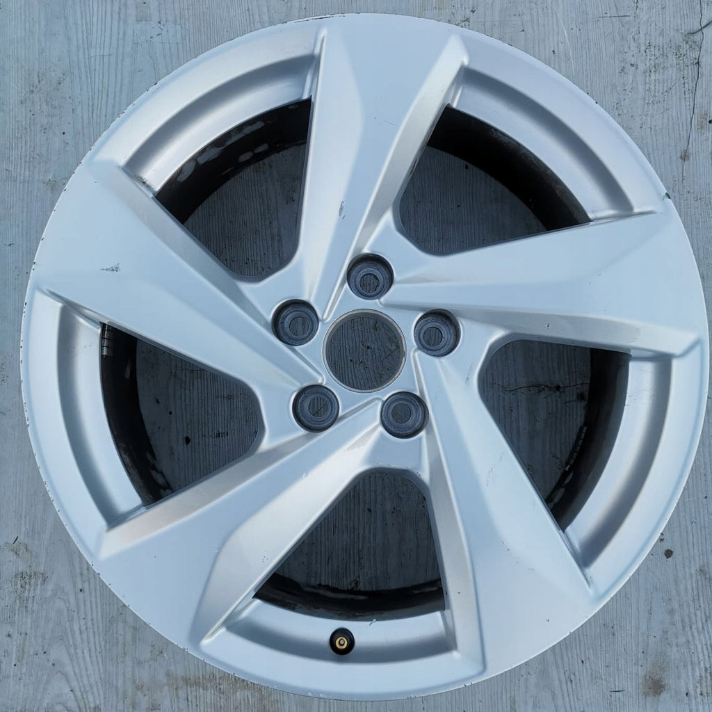 1x Alufelge 18 Zoll 7.0" 5x112 43ET Glanz Silber 83A601025AQ Audi Q3 Rim Wheel FEL5895972838xt