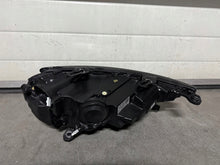 Laden Sie das Bild in den Galerie-Viewer, Frontscheinwerfer Audi A1 82A941033D 90106082 Links Scheinwerfer Headlight SCH3953446376hk