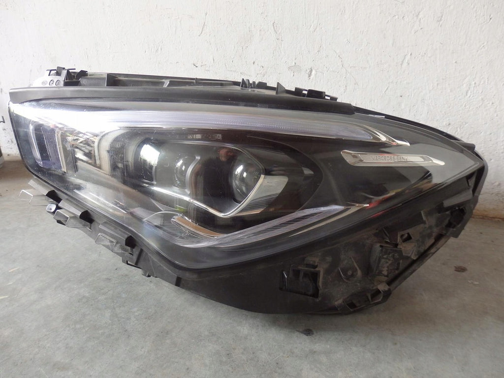 Frontscheinwerfer Mercedes-Benz Cla C118 A1189063100 full LED Links Headlight